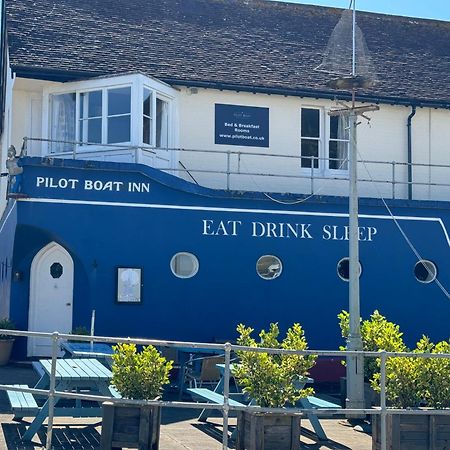 The Pilot Boat Inn, Isle Of Wight Бембридж Экстерьер фото